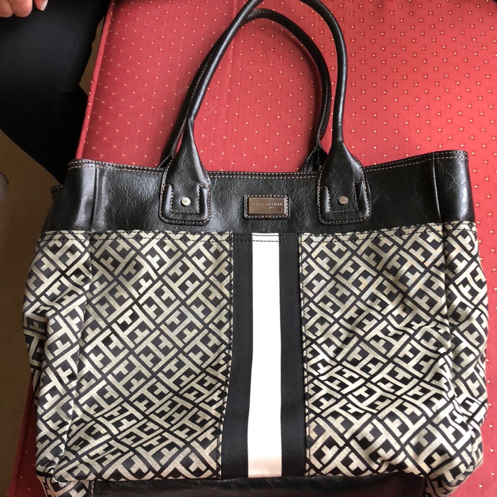 Tommy Hilfiger tote